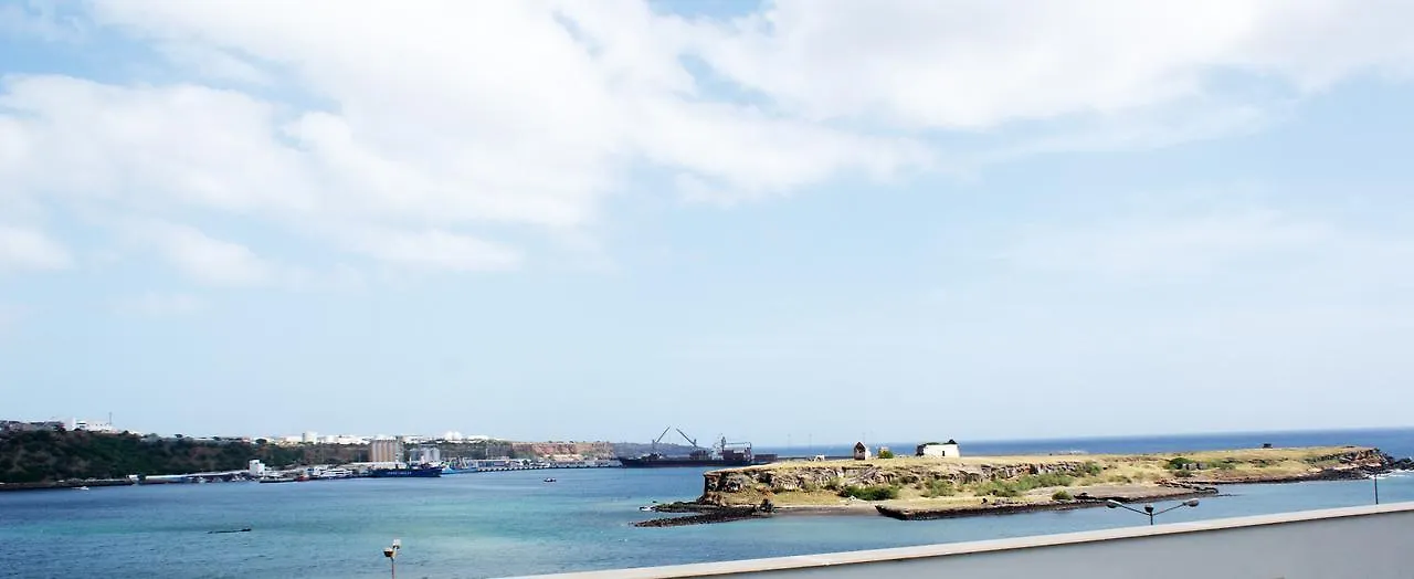 Beramar Hotel Praia 3*,
