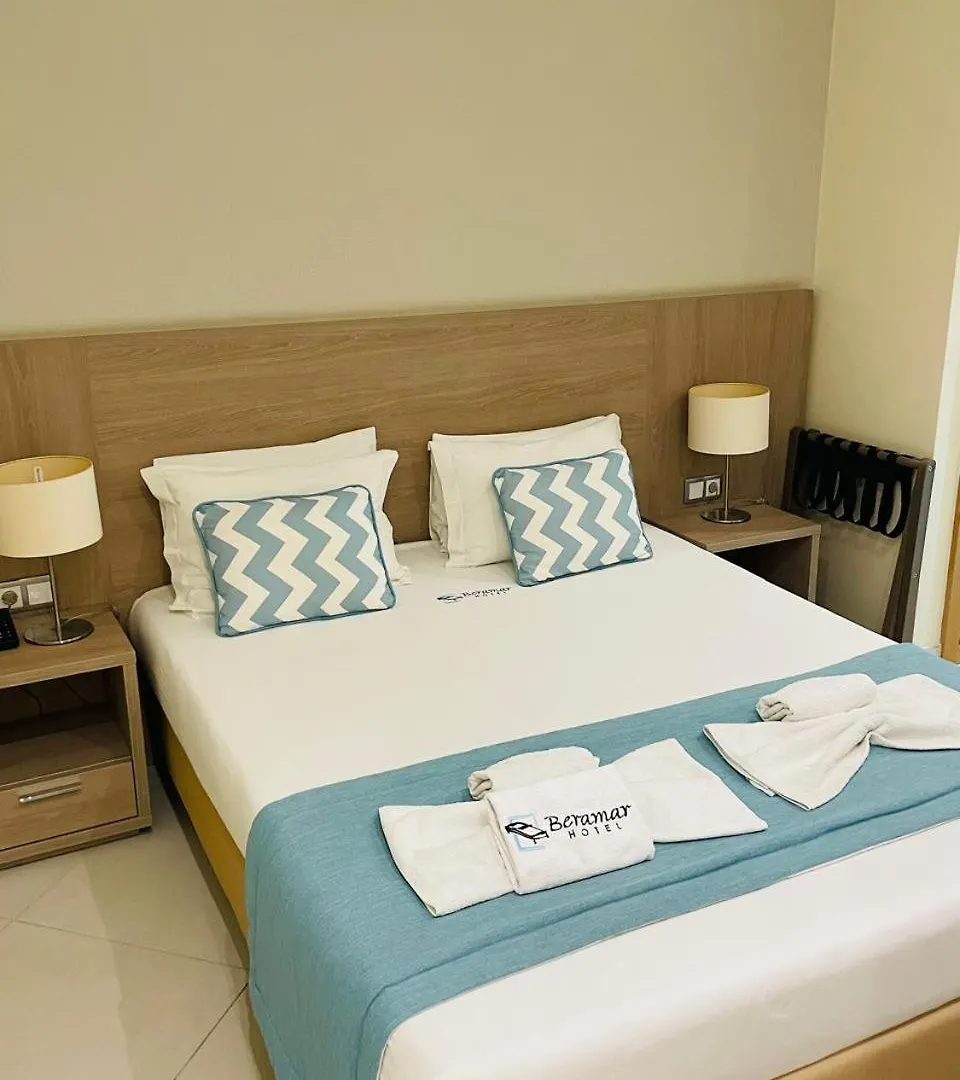 Beramar Hotel プライア 3*,